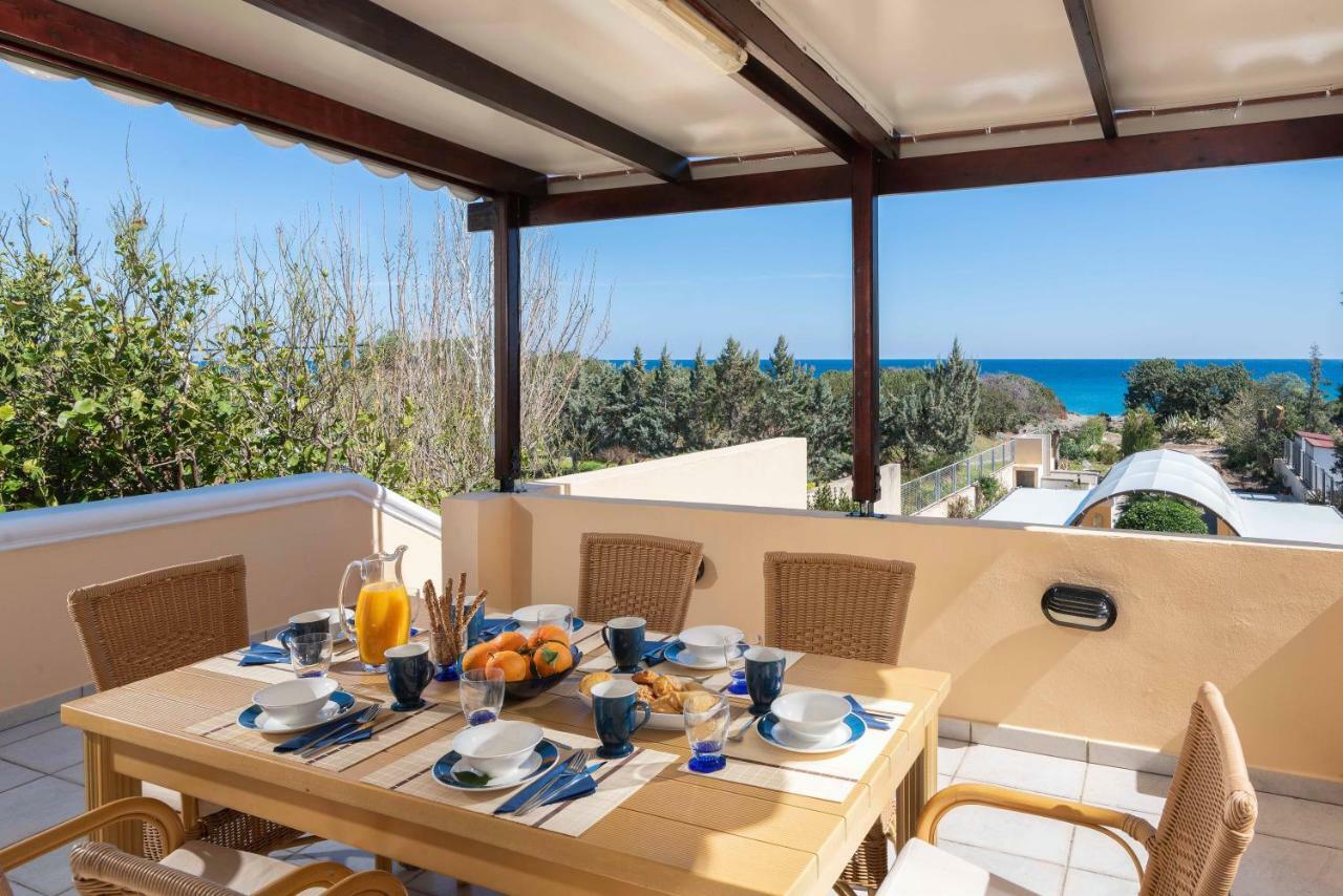 Crystal Bay By Filoxenia In Blue Villa Gennadi
